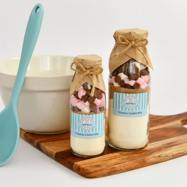 SIGNATURE S'MORES Cookie Mix in a bottle - S'mores of fun. Makes 6 or 12 fun & easy cookies